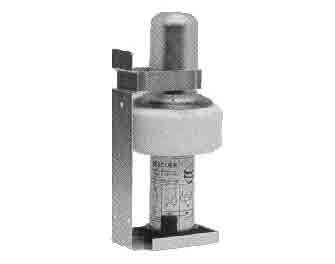 IMPA手册 编号372501雷达应答标(图1) IMPA手册 编号372501雷达应答标(图1)